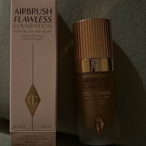 NEW Charlotte Tilbury Airbrush Foundation